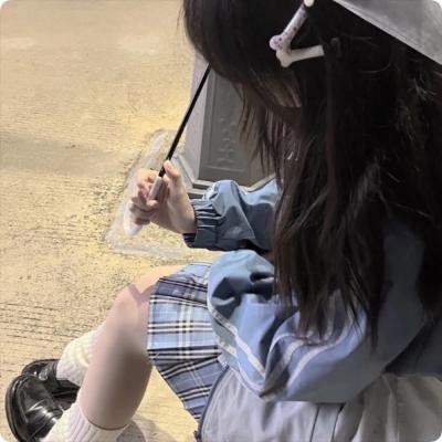 偷穿高跟鞋
