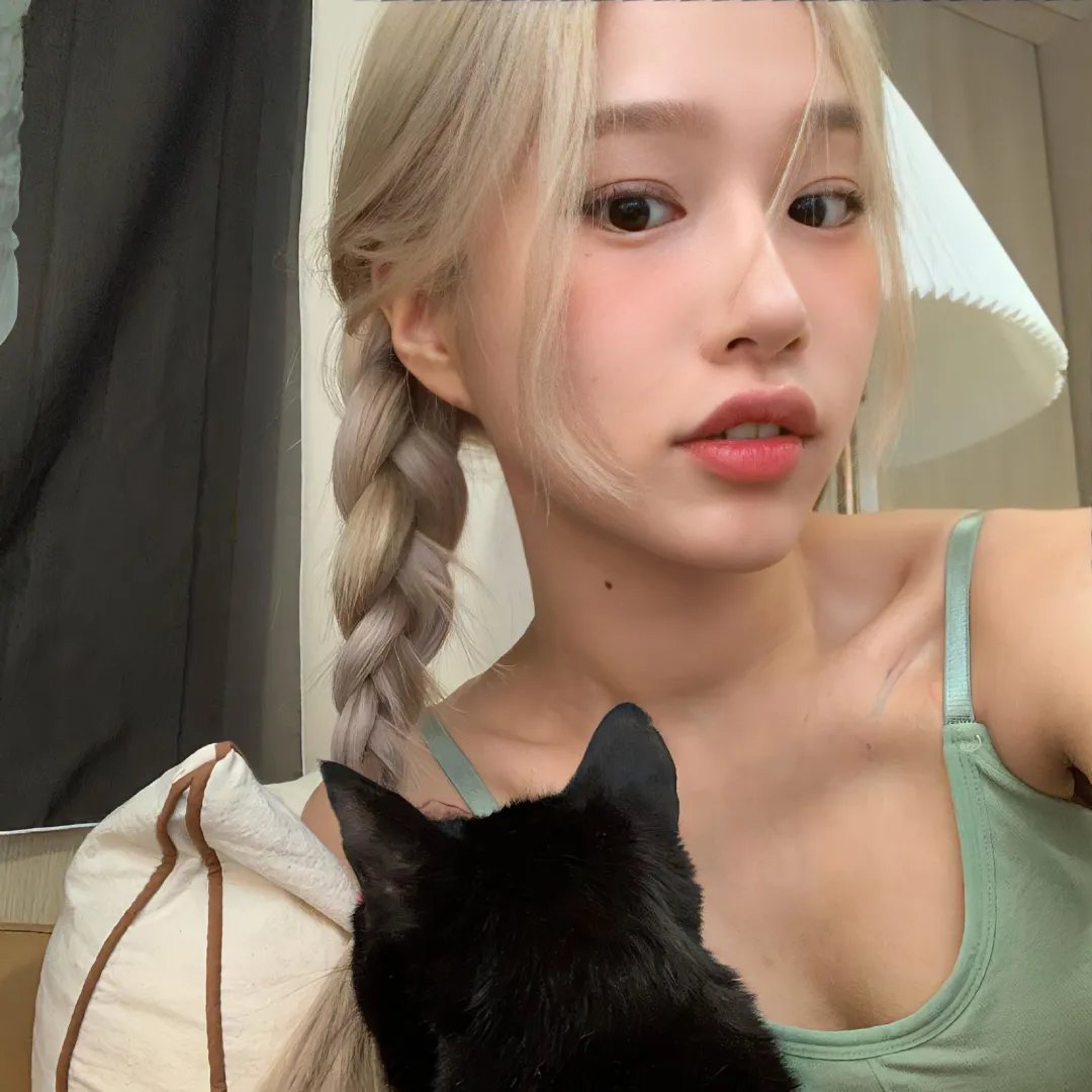 在凡妲的小房间里